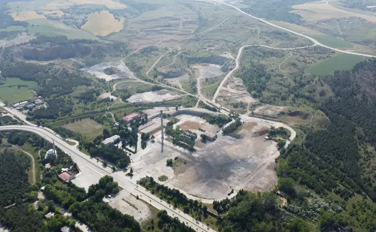Eski Çimento Fabrikası Arazisinde Çalışmalar Başlıyor