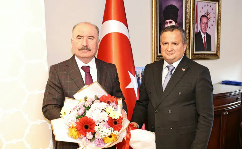 Yeni Yönetimin İlk Durağı Vali Çalgan Oldu