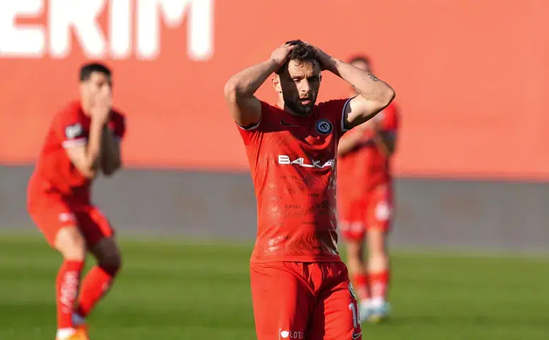 Muhsin Dere, Oynanan Futbolu Nasıl Buluyor?