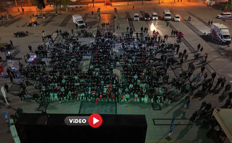 Milli Gurur, Meydana Sığmadı