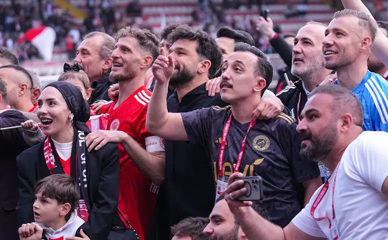 1.Lige Yükselen İlk Takım Belli Oldu