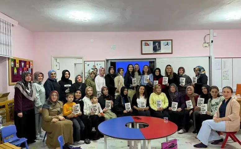 Akkise'de Bir Tema Bir Kitap Projesi