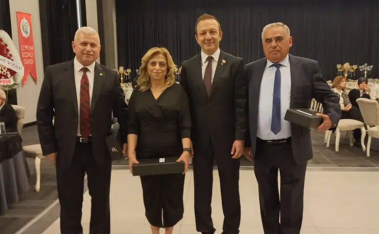 Bilimsel Eczacılığın 187. Yılı Coşkuyla Kutlandı