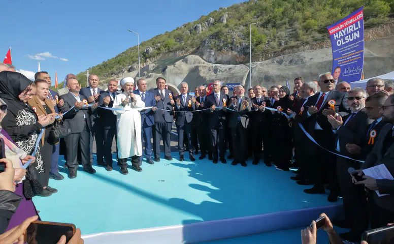Dev Tüneller Görkemli Törenle Ulaşıma Açıldı