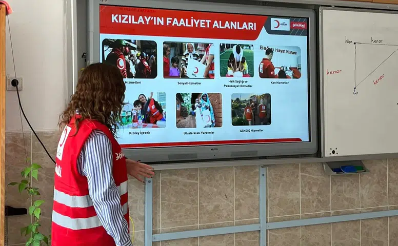 Oğuzlar'da Kızılay Öğrencilere Tanıtıldı