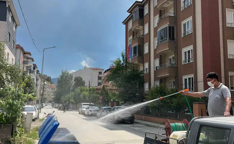 Bayram Sonrası Temizlik Mesaisi