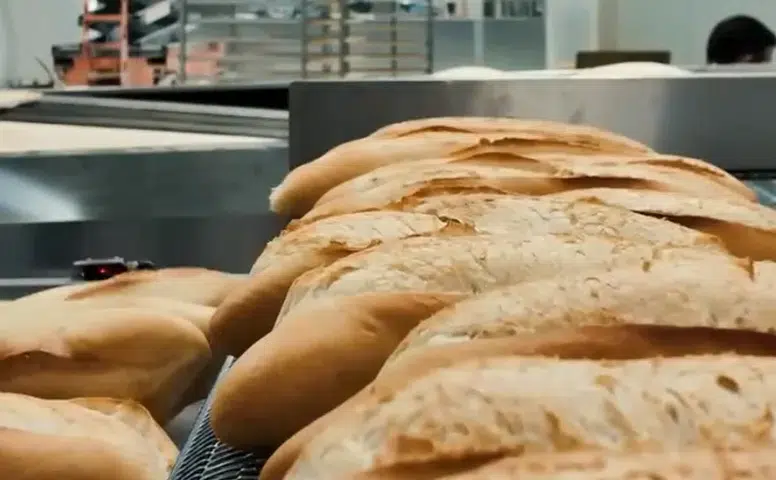Halk Ekmek Fabrikası Dar Gelirlinin Yüzünü Güldürüyor