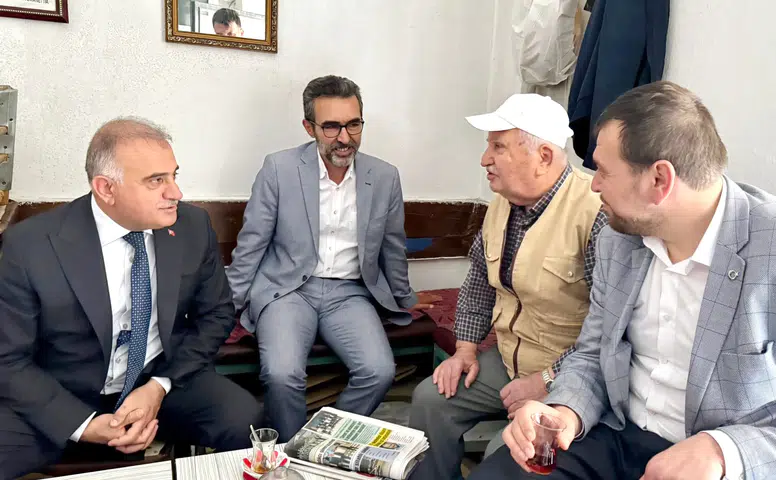 Başkan Alar, Kulaksız Sokak’ta Esnafı Dinledi