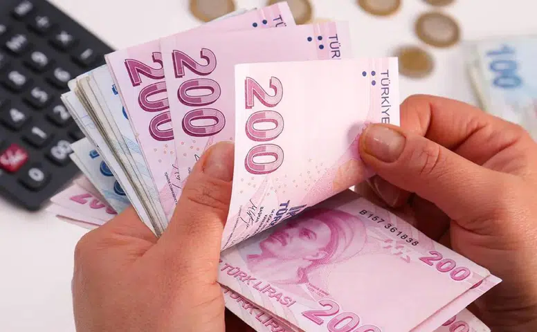 Milyonlar Merakla Bekliyor: İşte En Düşük Emekli Aylığı İçin Dillendirilen Rakam