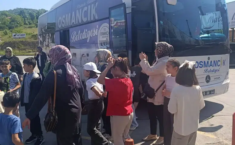 Osmancık’ta Belediyeden Gençlere Gezi Desteği