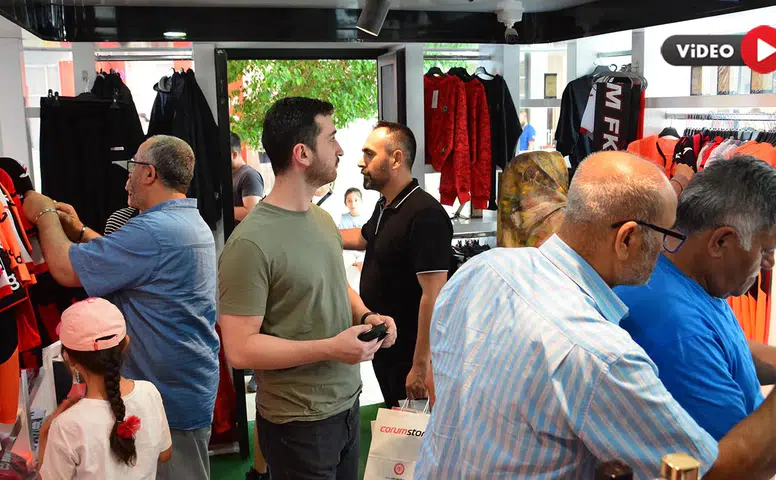 Yeni Sezon Formalarına Taraftarlardan Yoğun İlgi