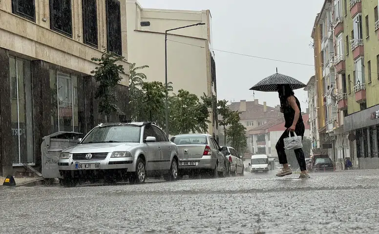 Çorum'da Serin ve Yağışlı Hava Etkili Oluyor