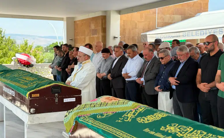 Recep Yolyapar Son Yolcuğuna Uğurlandı