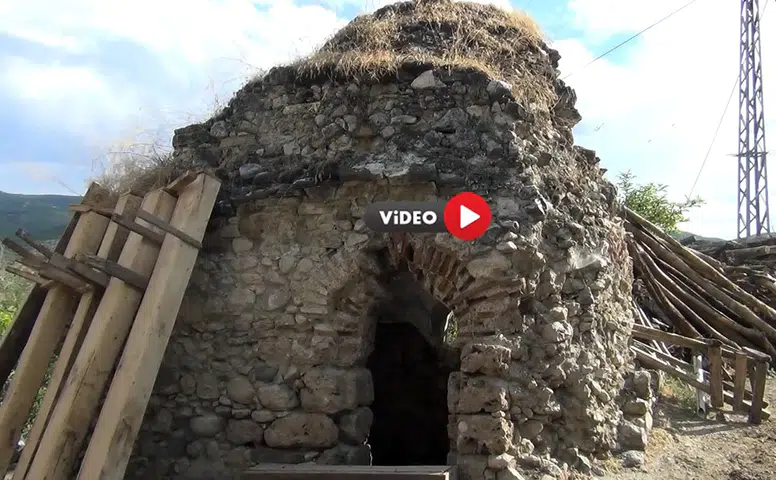 Atıl Vaziyetteki Hamam Restore Edilmeyi Bekliyor