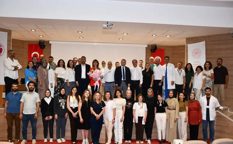 Hastanede Nurcan Baykam’a Veda