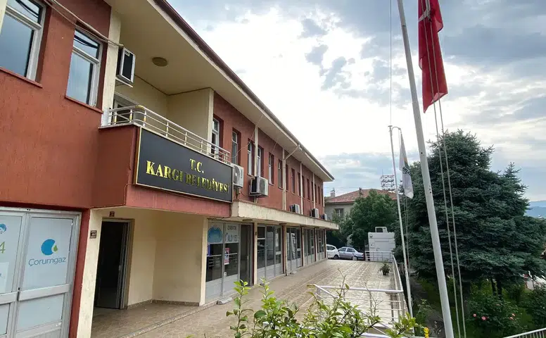 Kargı Belediyesi İş Makinesi Satacak