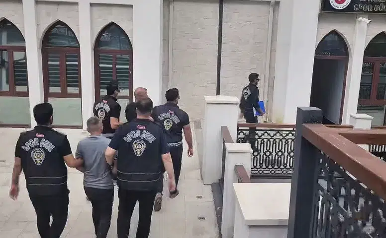 Karaborsa Bilet Satanlar Kıskıvrak Yakalandı