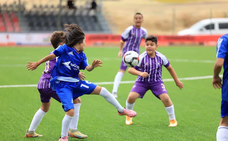 Alaca Sahalarında Hitit Cup Coşkusu
