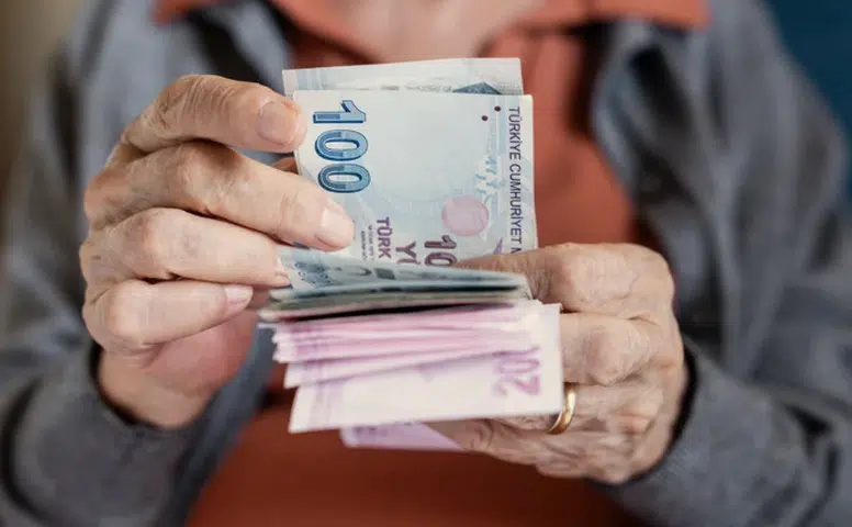 Memur ve Emeklinin Maaş Zammında Yeni Rakam