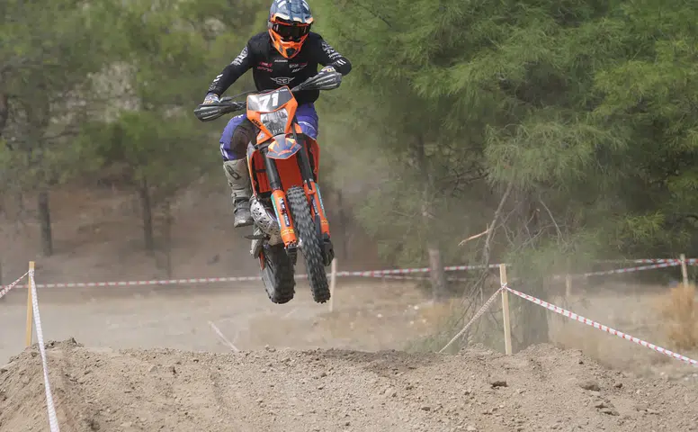 Enduro Motosiklet Yarışları Yapıldı