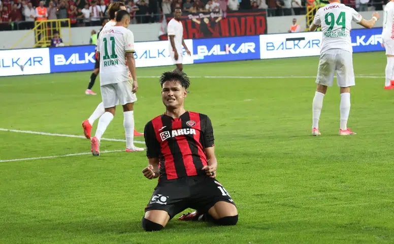 Ramirez, Vedat Muriç’i Takip Etti