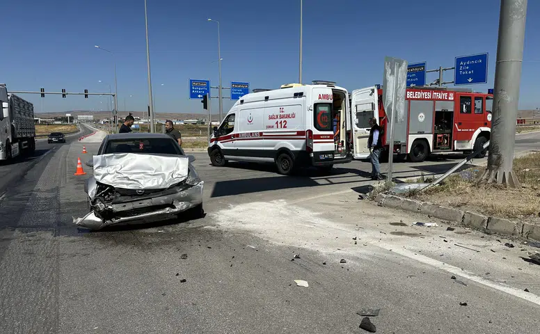 Ölüm Kavşağında Yine Kaza, Yaralılar Var