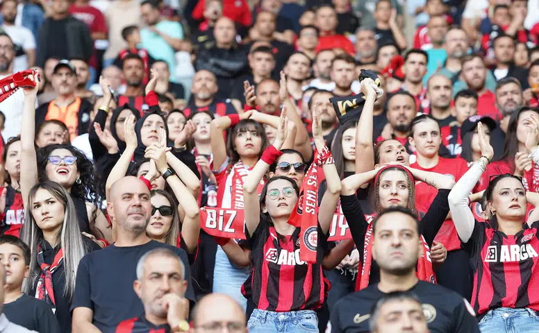 TFF'den Başkana İyi, Tribünlere Kötü Haber