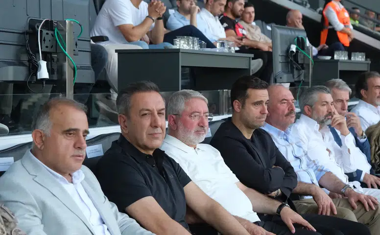 Aşgın'dan Hakeme Tepki