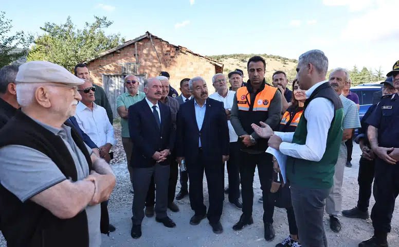 Kırkdilim'de Vatandaşın Taleplerini Dinlendi