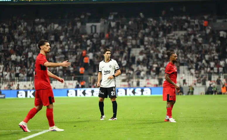 Her İki Takımda da Yeni Transferler Görücüye Çıktı