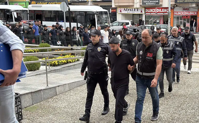 Dolandırıcılık Operasyonunda 15 Tutuklama