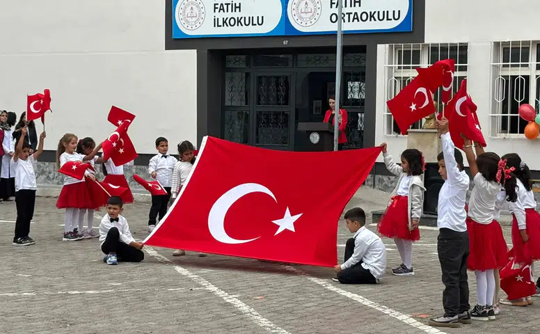 Alaca’da İlköğretim Haftası Kutlandı