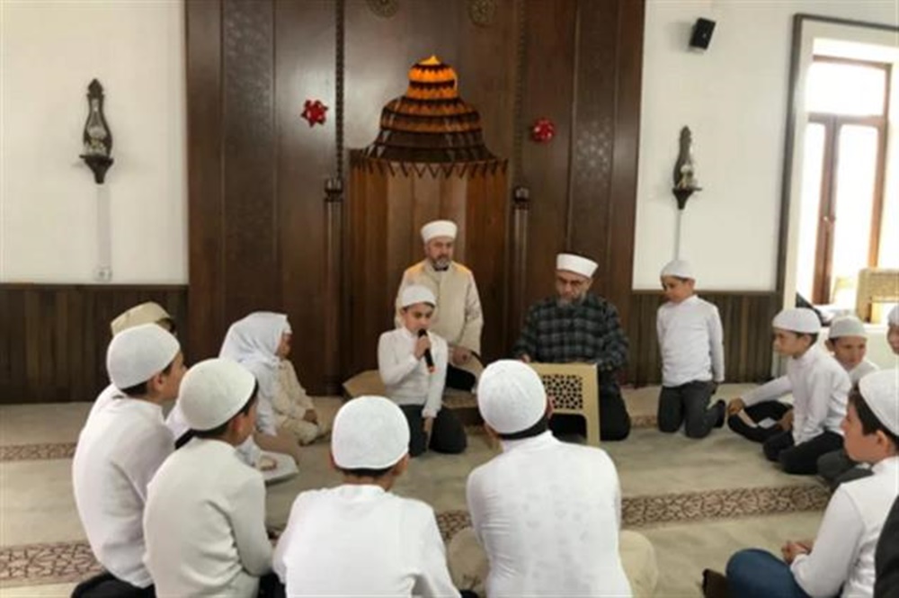 Ezber Çocuklardan, Hediye Müftüden (6)