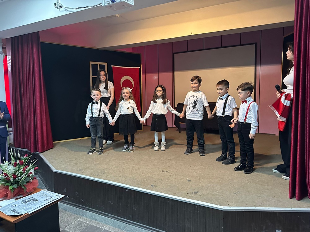 İlçelerde 12 Mart Kutlamaları (2)