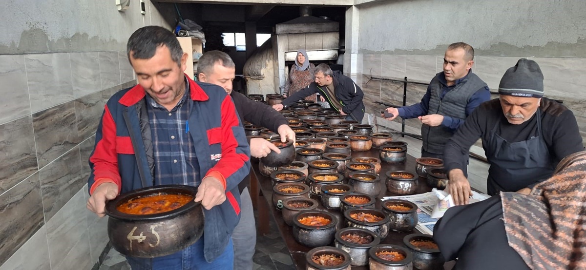 Ramazan'ın Vazgeçilmez Lezzeti Fırında Keşkek (3)