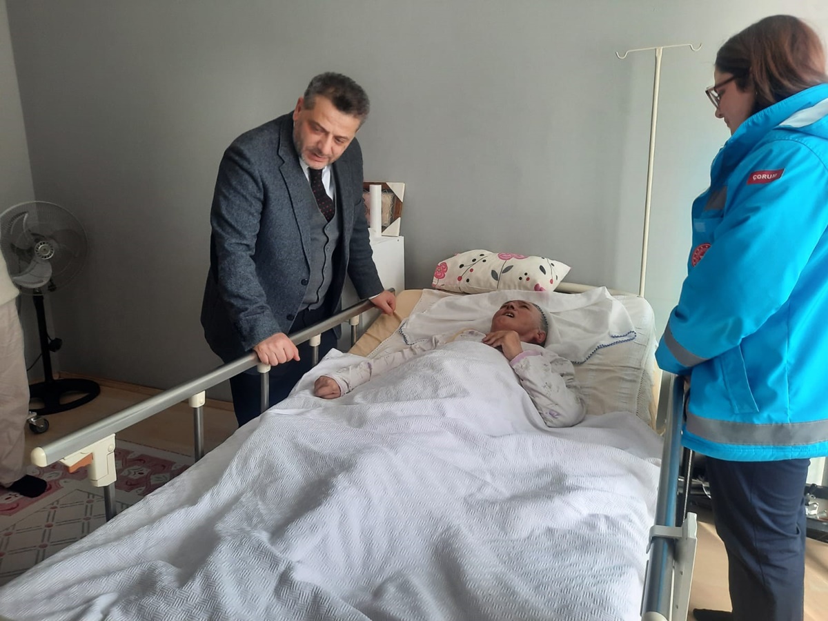 Zehir Hastalarımızın Her Zaman Yanındayız (3)