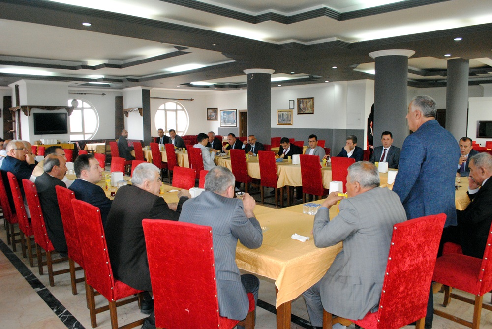 Esnaf Temsilcileri Geleneği Bozmadı (3)