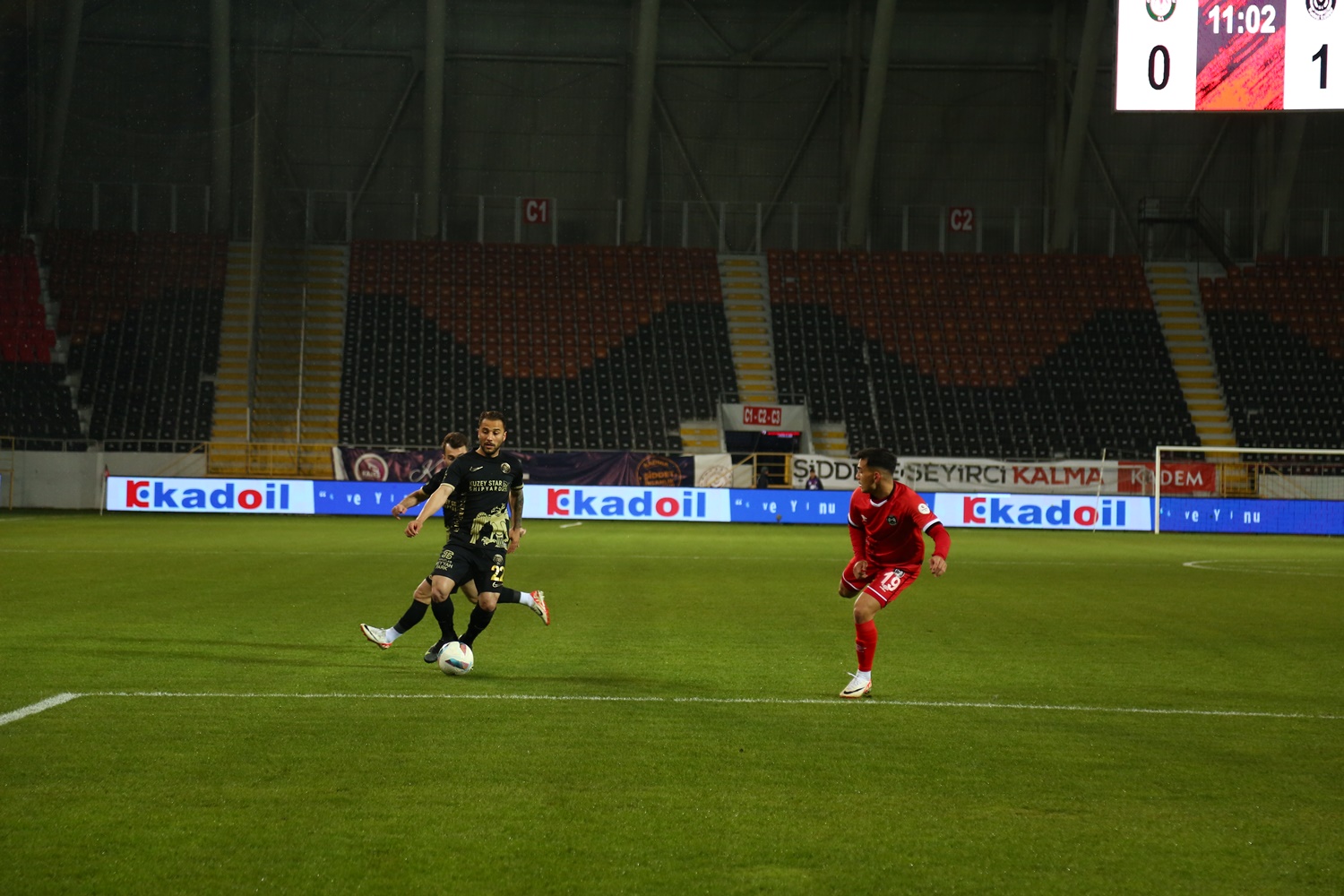 Manisa Fk Maçı Arşiv (8)