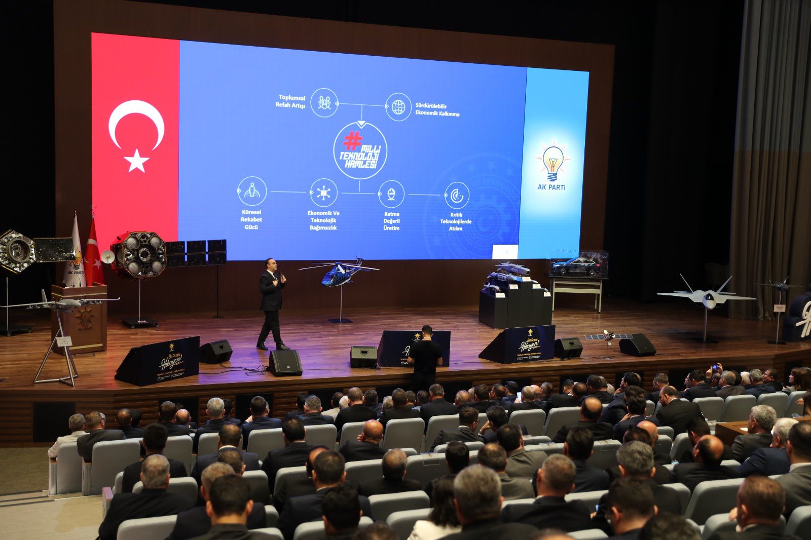 Ak Parti Teşkilatı, Liderlik Okulu’nda (3)