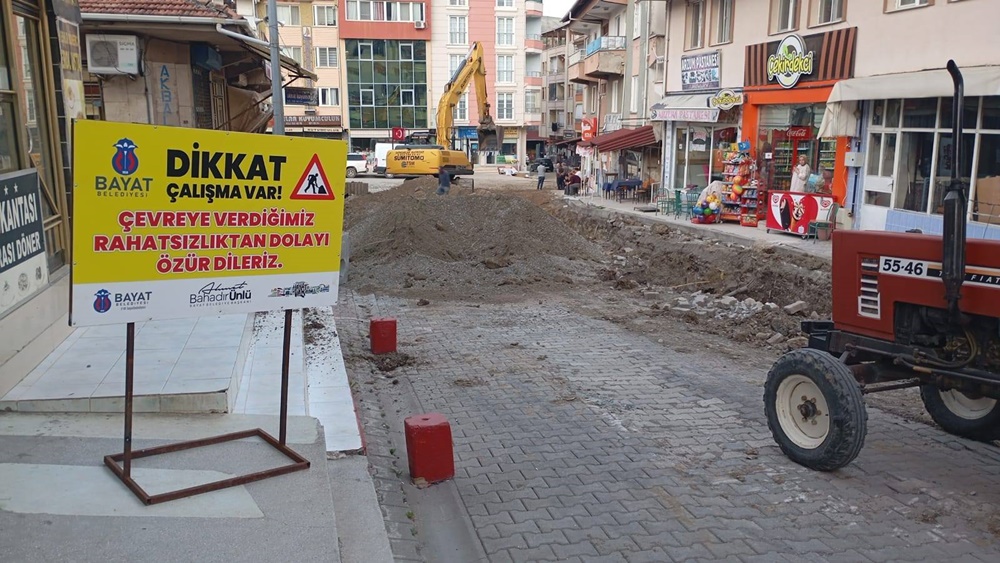 Bayat’ta Birçok Noktada Çalışmalar Devam Ediyor (3)