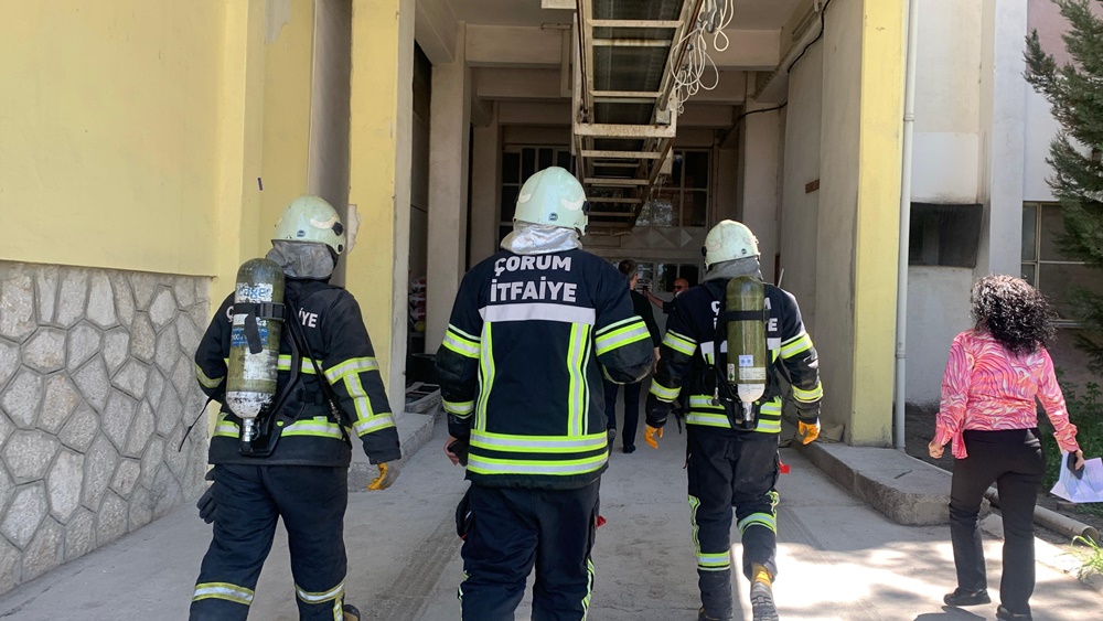 Çorum’da Un Fabrikasında Patlama 8 Yaralı (3)