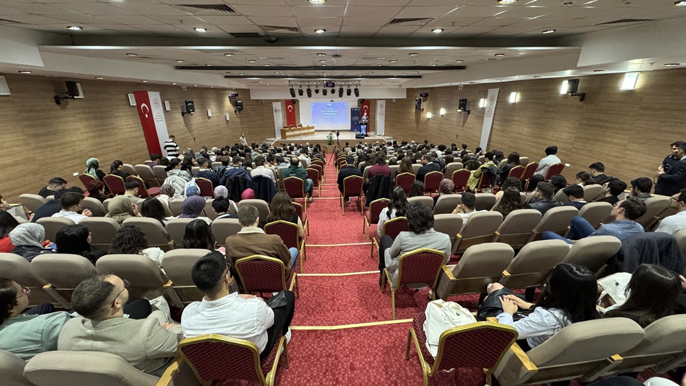 Hi̇tü’de Tıp Öğrenci Kongresi (8)