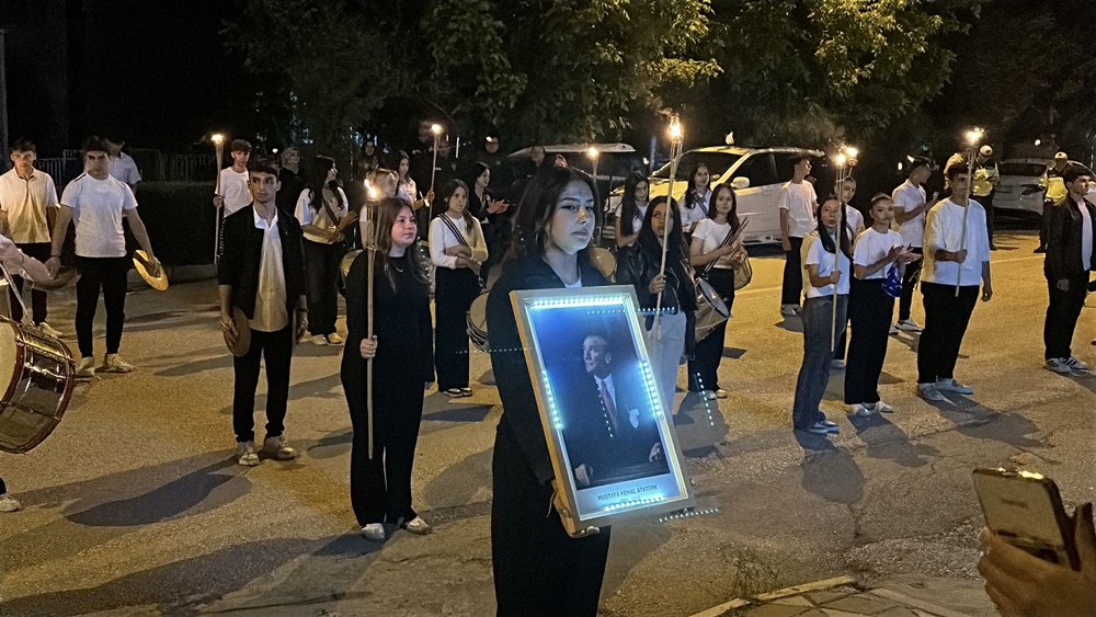 Kargı’da Fener Alayı Düzenlendi (6)
