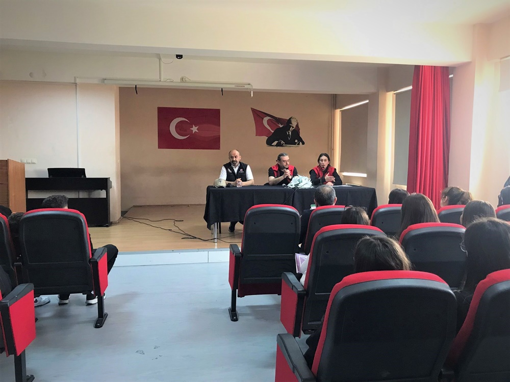 Lise Öğrencilerine Polisliği Anlattılar (3)
