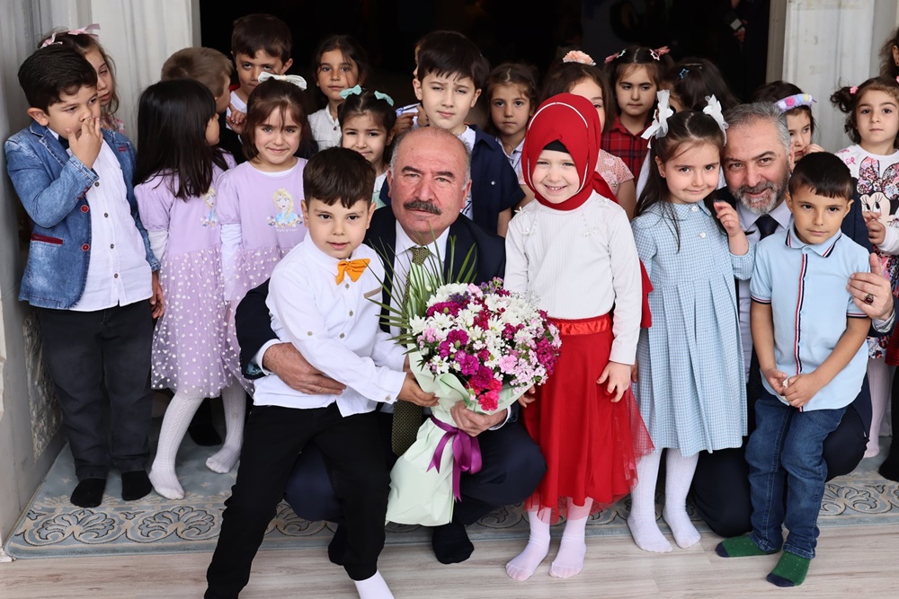 Miniklerin Mezuniyet Sevinci (3)