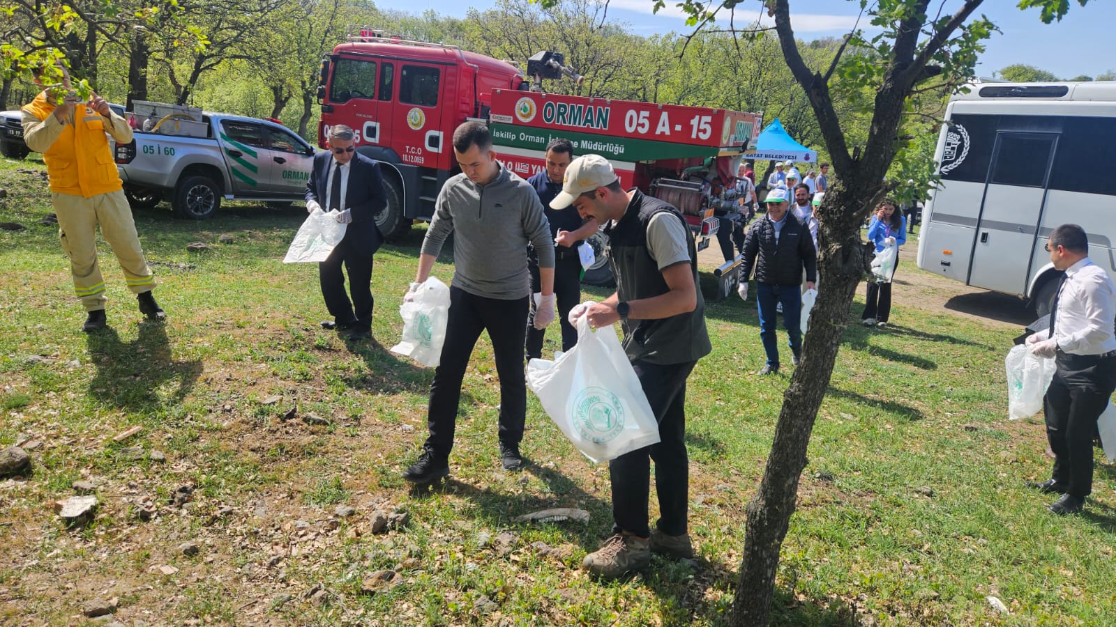 Orman Yangınlarına Böyle Dikkat Çektiler (2)