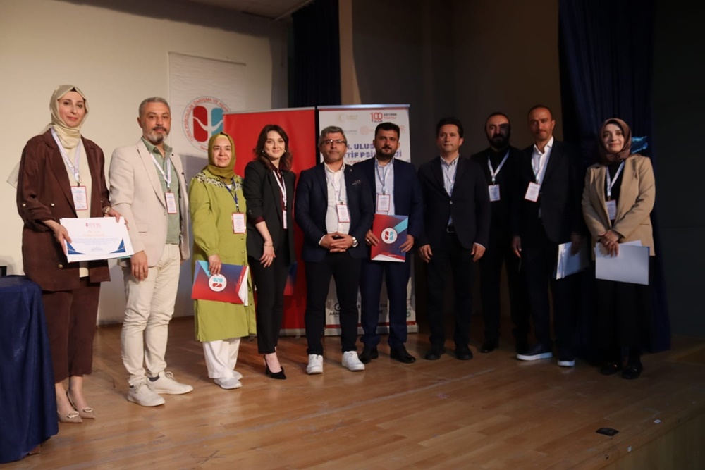 Psikoloji Sempozyumu Tamamlandı (4)