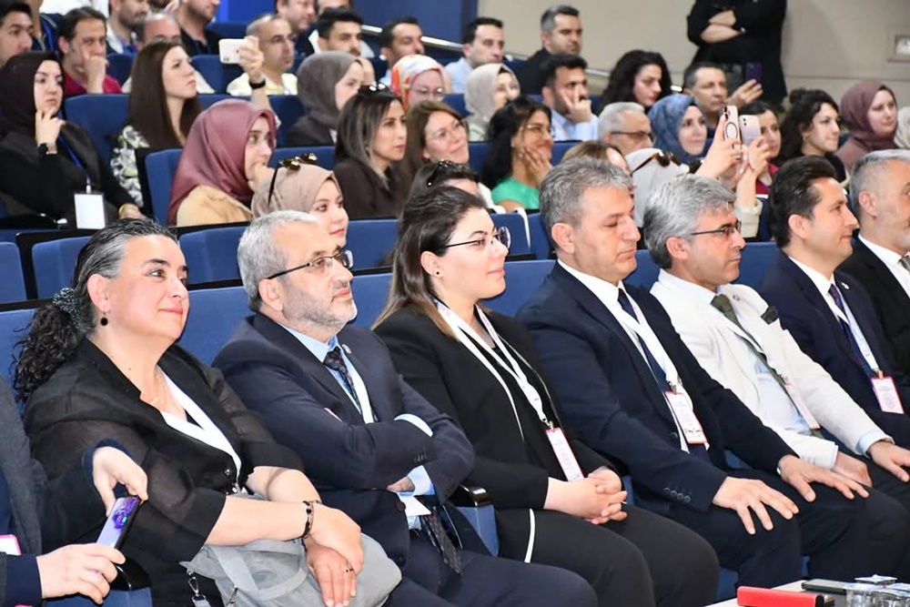 Ulusal Pozitif Psikoloji Sempozyumu Başladı (1)
