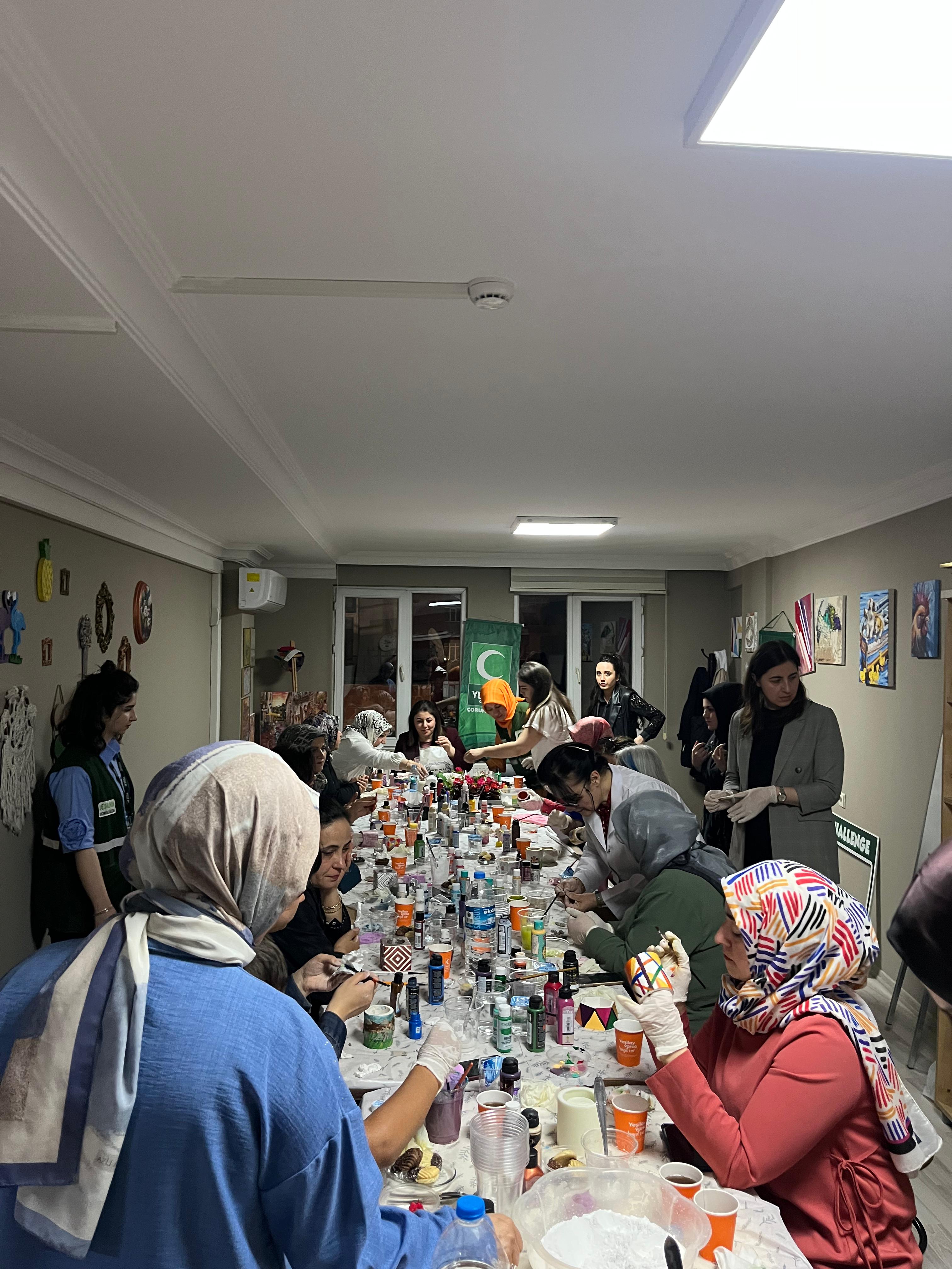 Yeşilay’dan Taş Tozu Saksı Yapım Atölyesi (3)