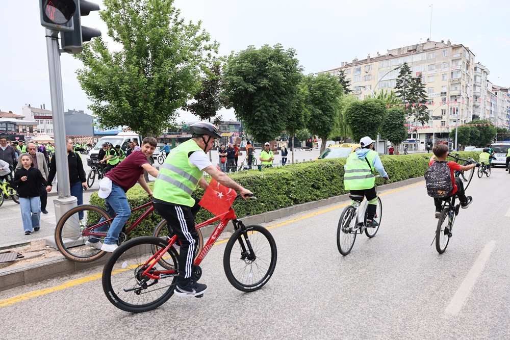 Pedallar Sağlıklı Yaşam Için Döndü (5)